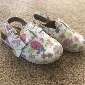 Cat & Jack Floral Clogs